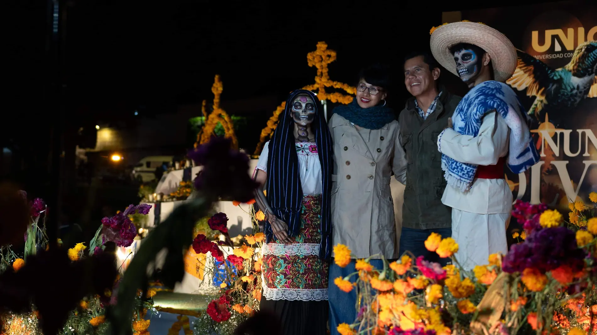 turistas noche de muertos ferm